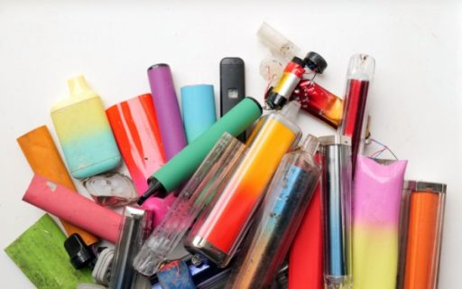 Vapotage : interdiction des appareils à usage unique