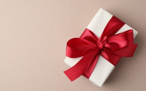 C’est l’histoire d’une société qui additionne les cadeaux clients pour diminuer ses impôts…