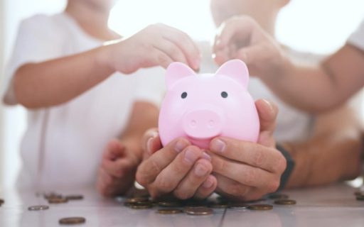 C’est l’histoire d’un couple pour qui les enfants auront toujours besoin de leurs parents…