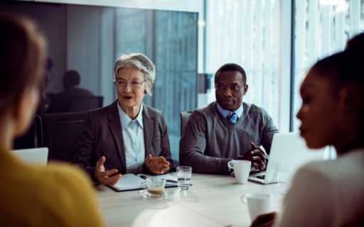 Travail des seniors : lancement d’une vaste campagne de sensibilisation