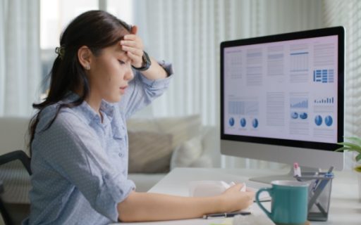 C’est l’histoire d’un employeur qui surprend un salarié malade en train de travailler pour une autre entreprise…