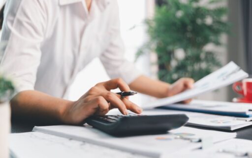 C’est l’histoire d’une société qui a changé de cap et ne peut plus regarder en arrière…