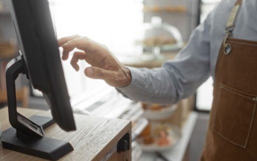 Logiciels de caisse auto-certifiés : ça se précise !