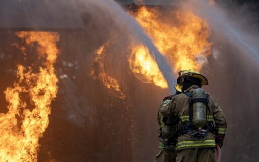 Incendies : le délai de demande d’activité partielle est porté à 45 jours
