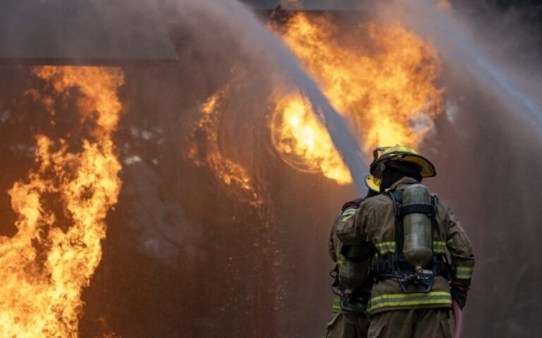 Incendies : le délai de demande d’activité partielle est porté à 45 jours